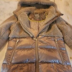 Beautiful Vince Camuto winter coat